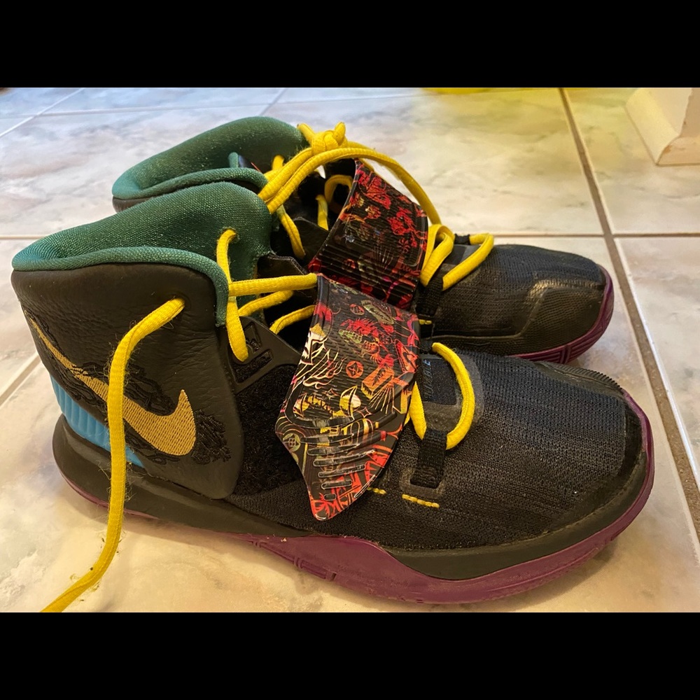 Nike basketball shoes for kids